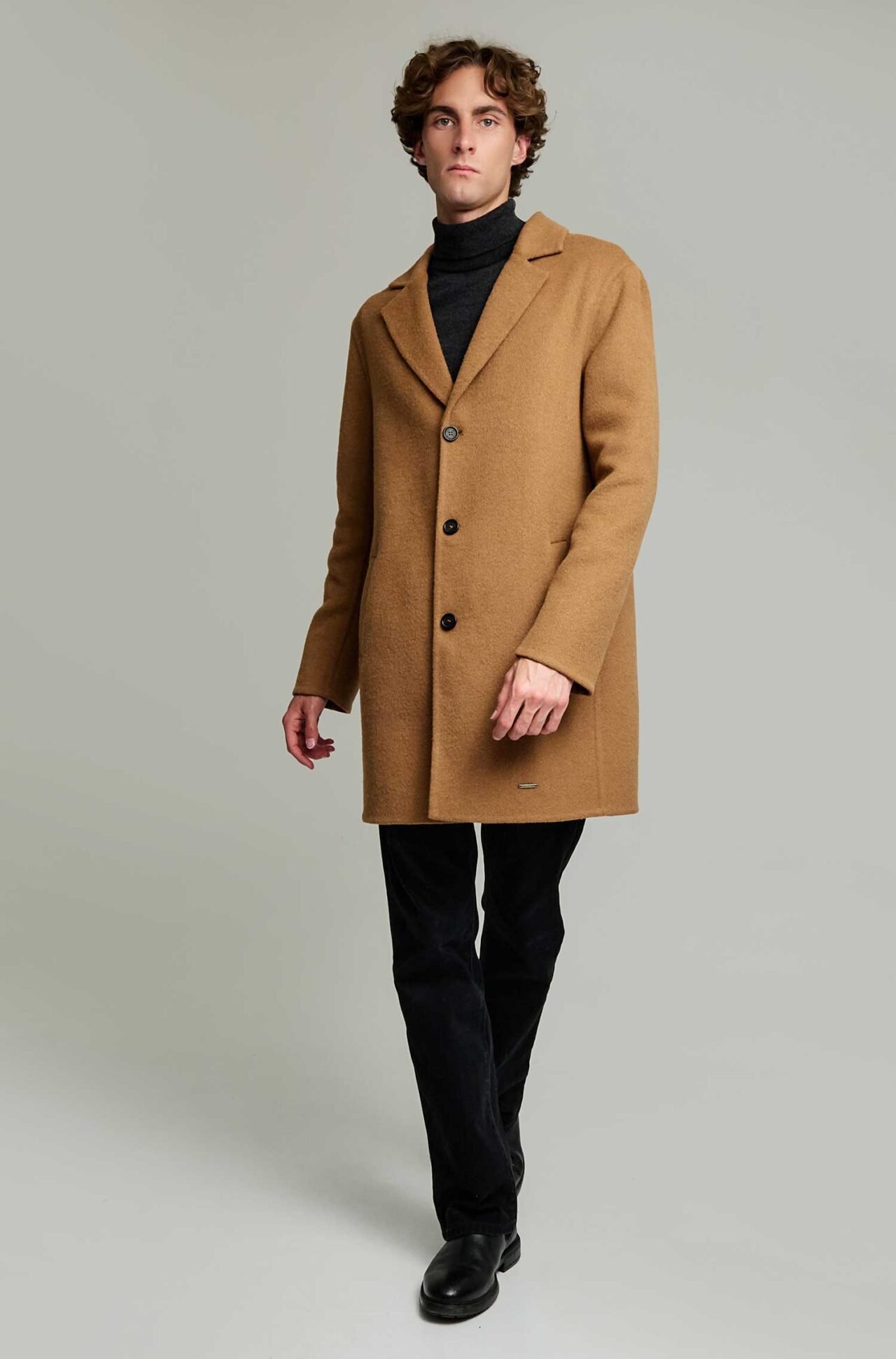 alpaka-mantel-ydalgo-aus-baby-alpaka-wolle (3)