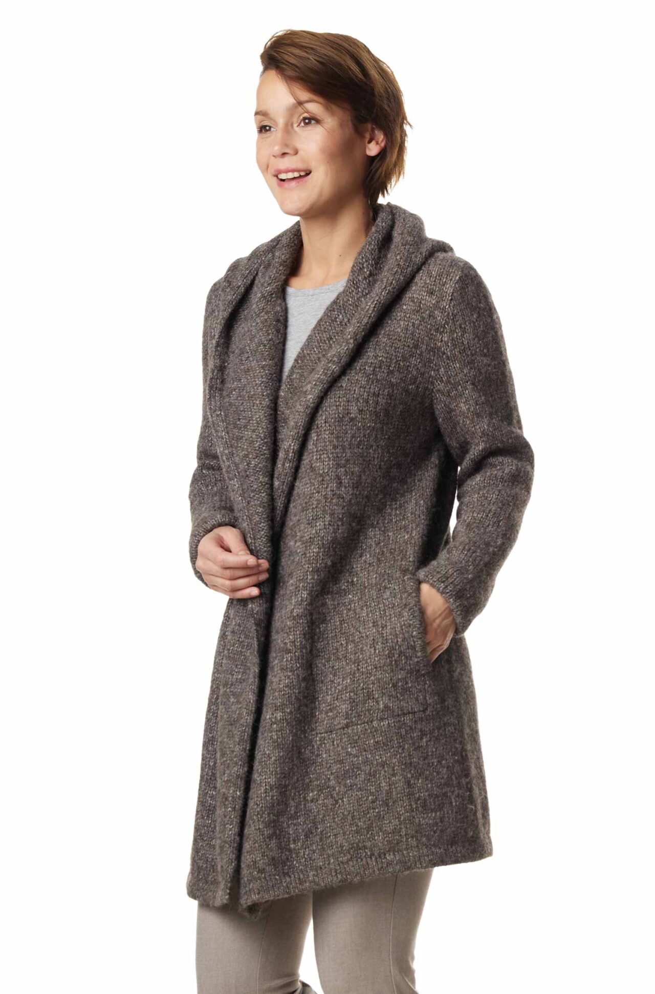 alpaka-strickjacke-annabell-aus-alpaka-und-wolle (1)