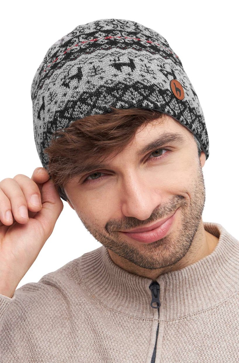07203_4_grau_ANDEN_VIENTOS_Muetze_alpaka_waermend_fair_wintermode_gemustert_M182_S11_2024_818x1242
