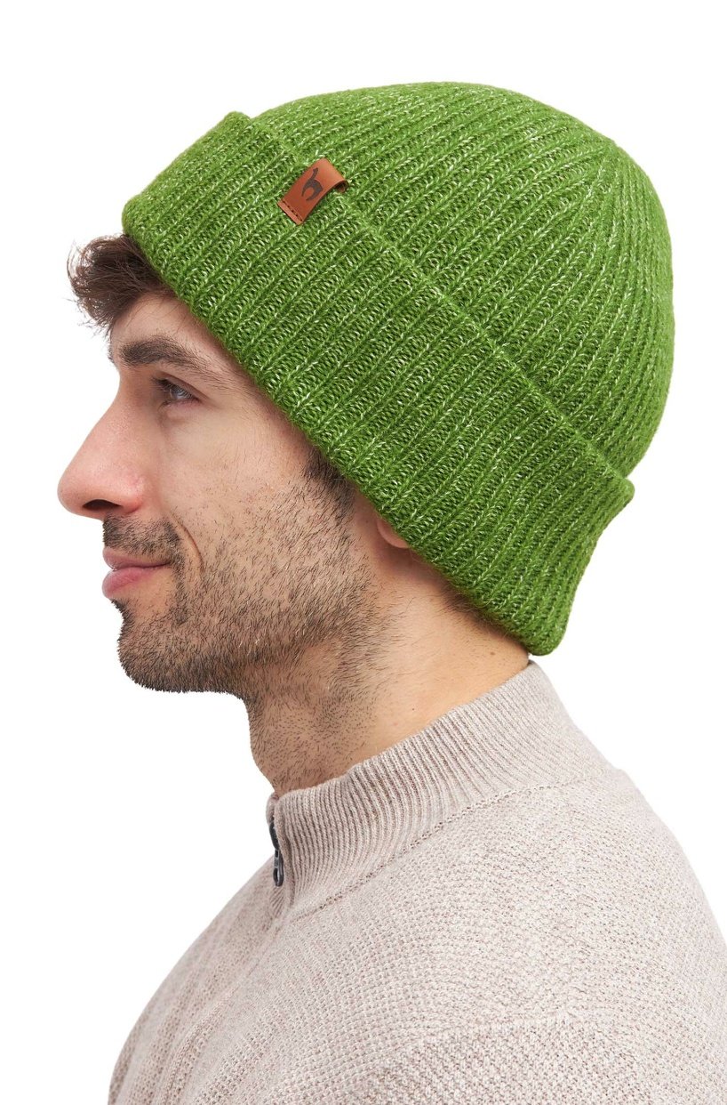 07256_3_apfelgruen_PACA_Muetze_babyalpaka_nachhaltig_waermend_fair_wintermode_ripp_M208_S11_2024_818x1242